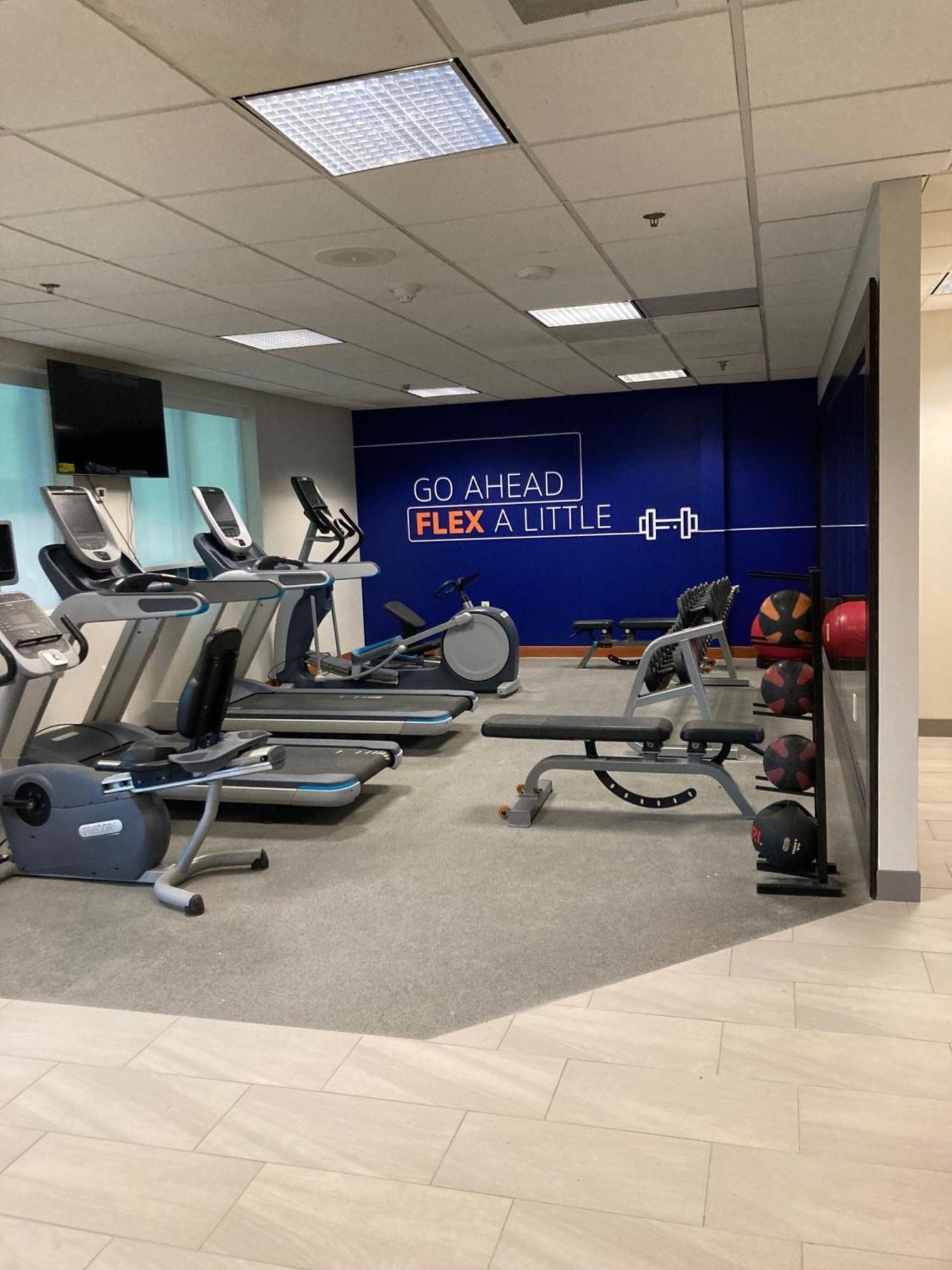 Holiday Inn Express - Akron Nw - Fairlawn, An Ihg Hotel Eksteriør bilde